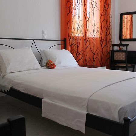 Stelianas Apartment Zakynthos Town Exterior photo
