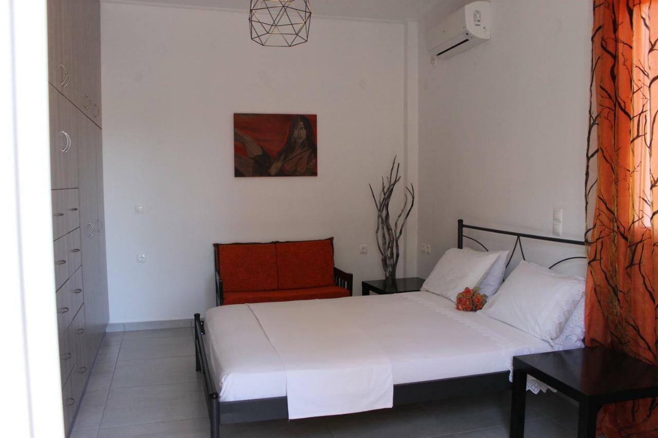 Stelianas Apartment Zakynthos Town Exterior photo